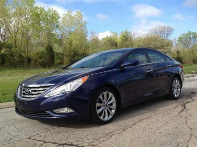 2011 Hyundai Sonata SE 4dr Sedan 6A